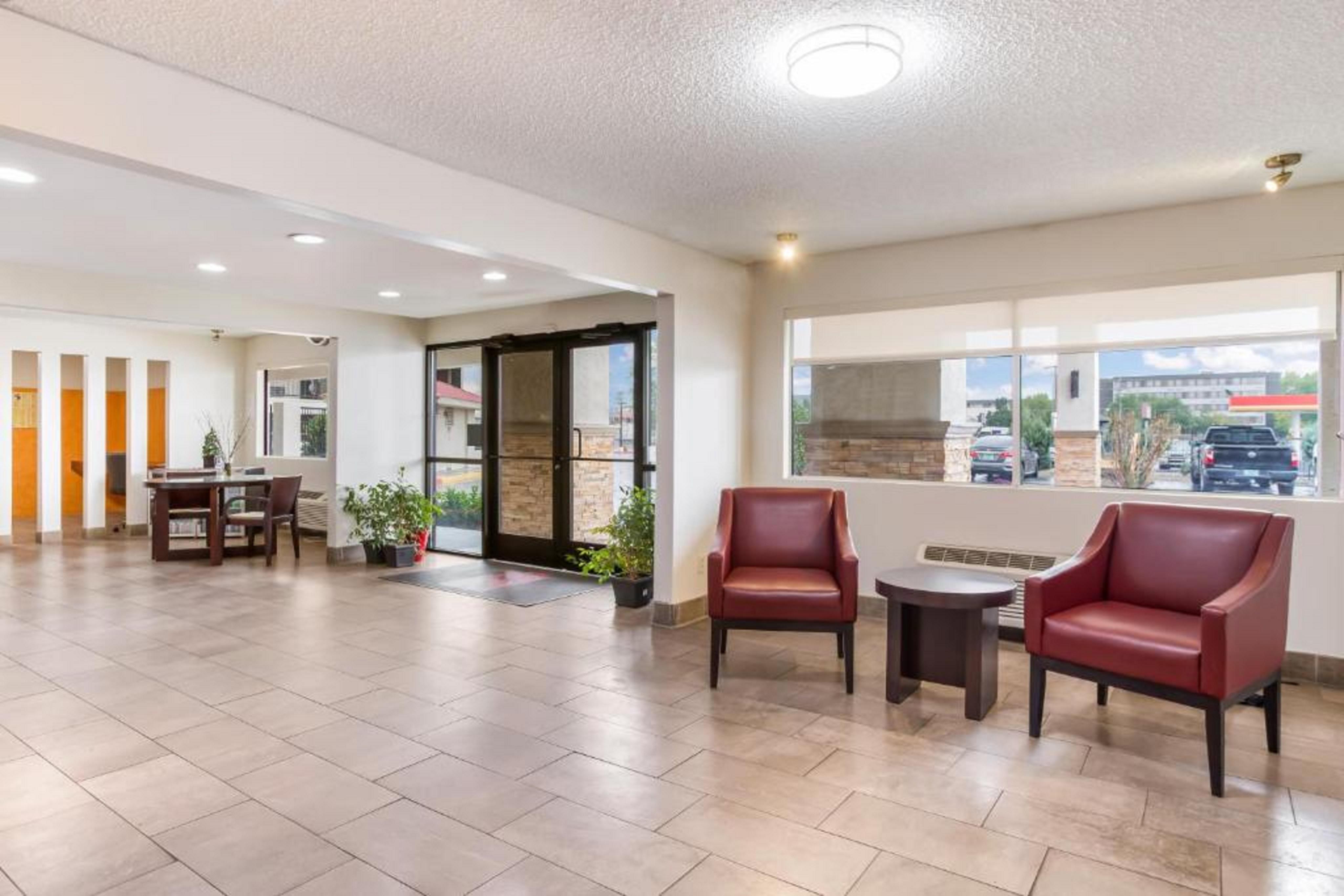 Red Roof Inn Albuquerque - Midtown Zewnętrze zdjęcie
