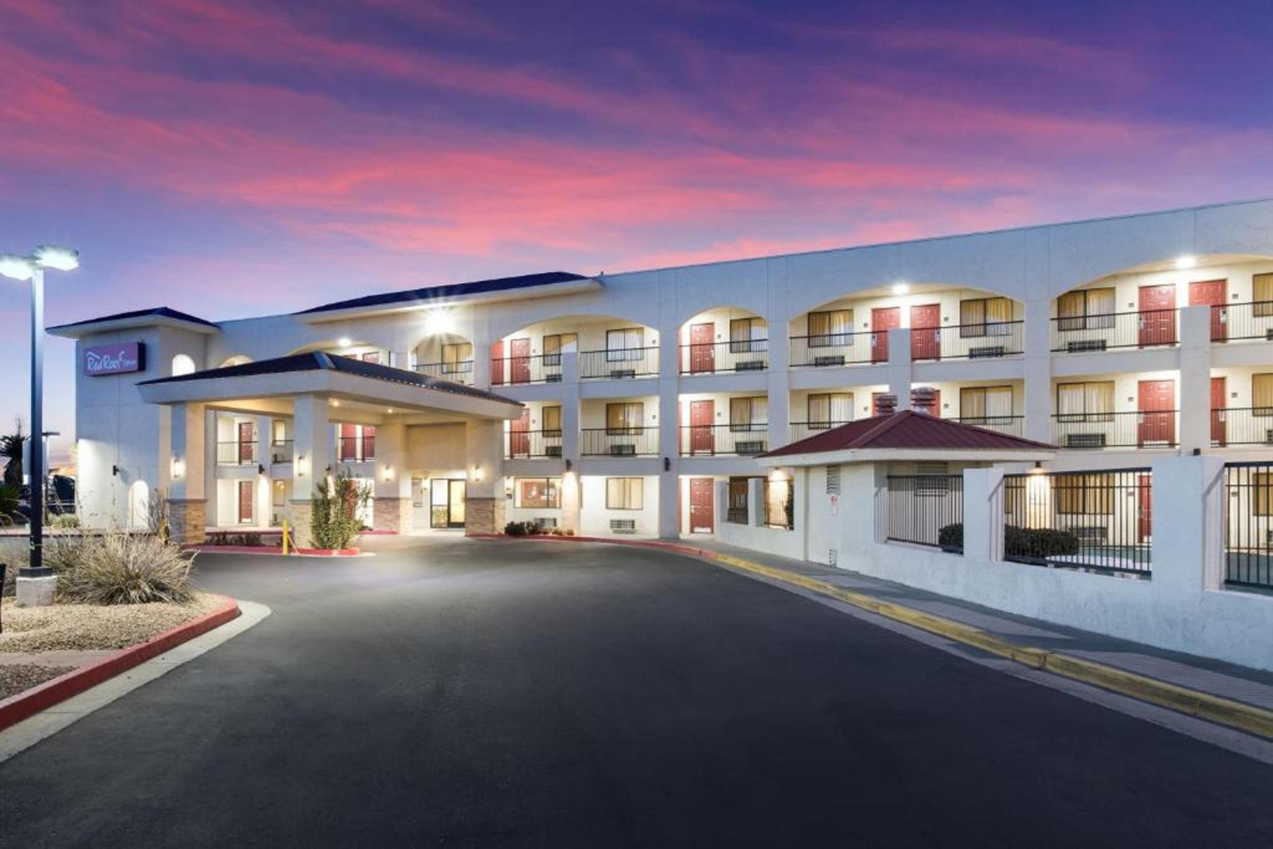 Red Roof Inn Albuquerque - Midtown Zewnętrze zdjęcie