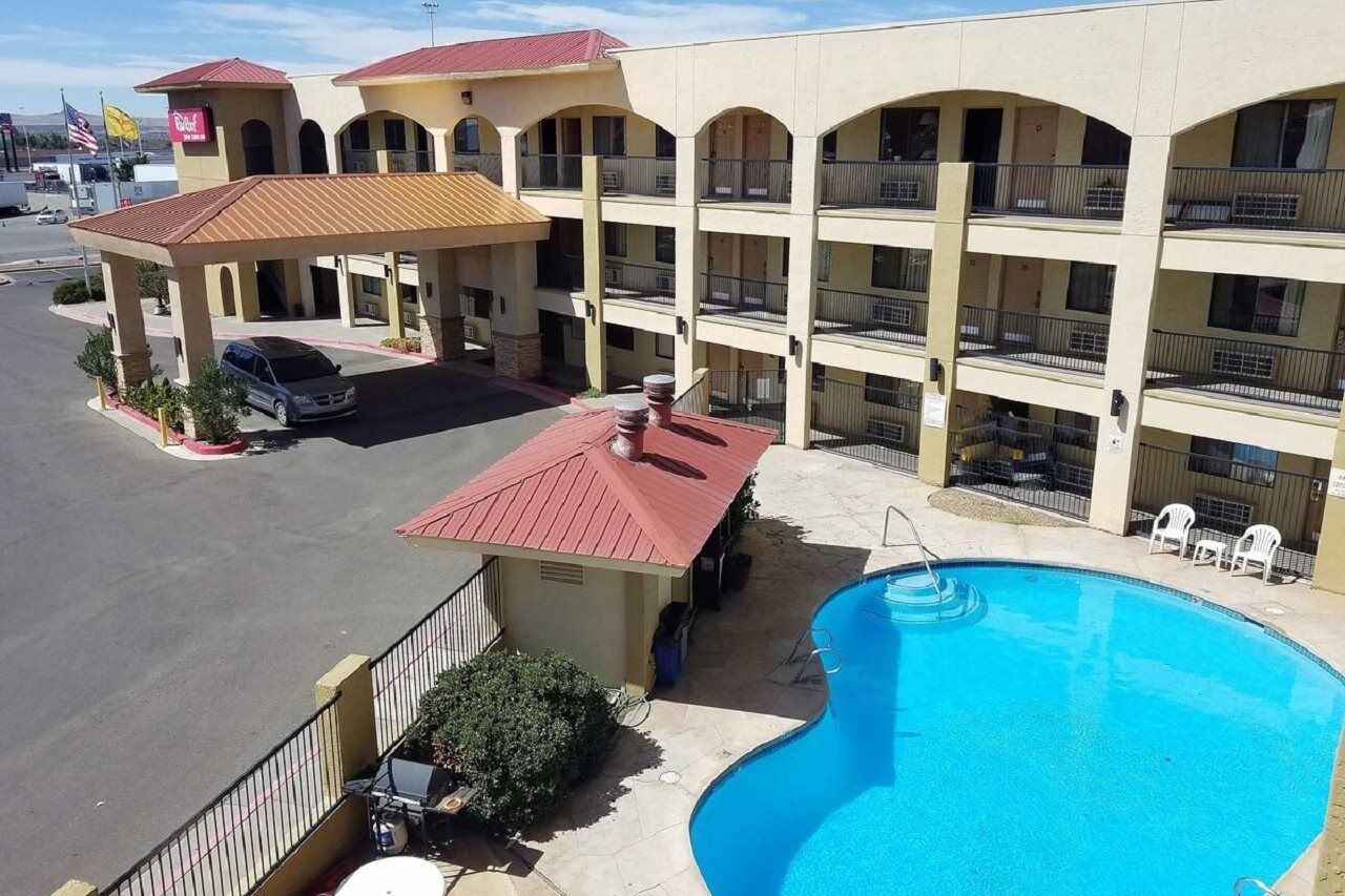 Red Roof Inn Albuquerque - Midtown Zewnętrze zdjęcie